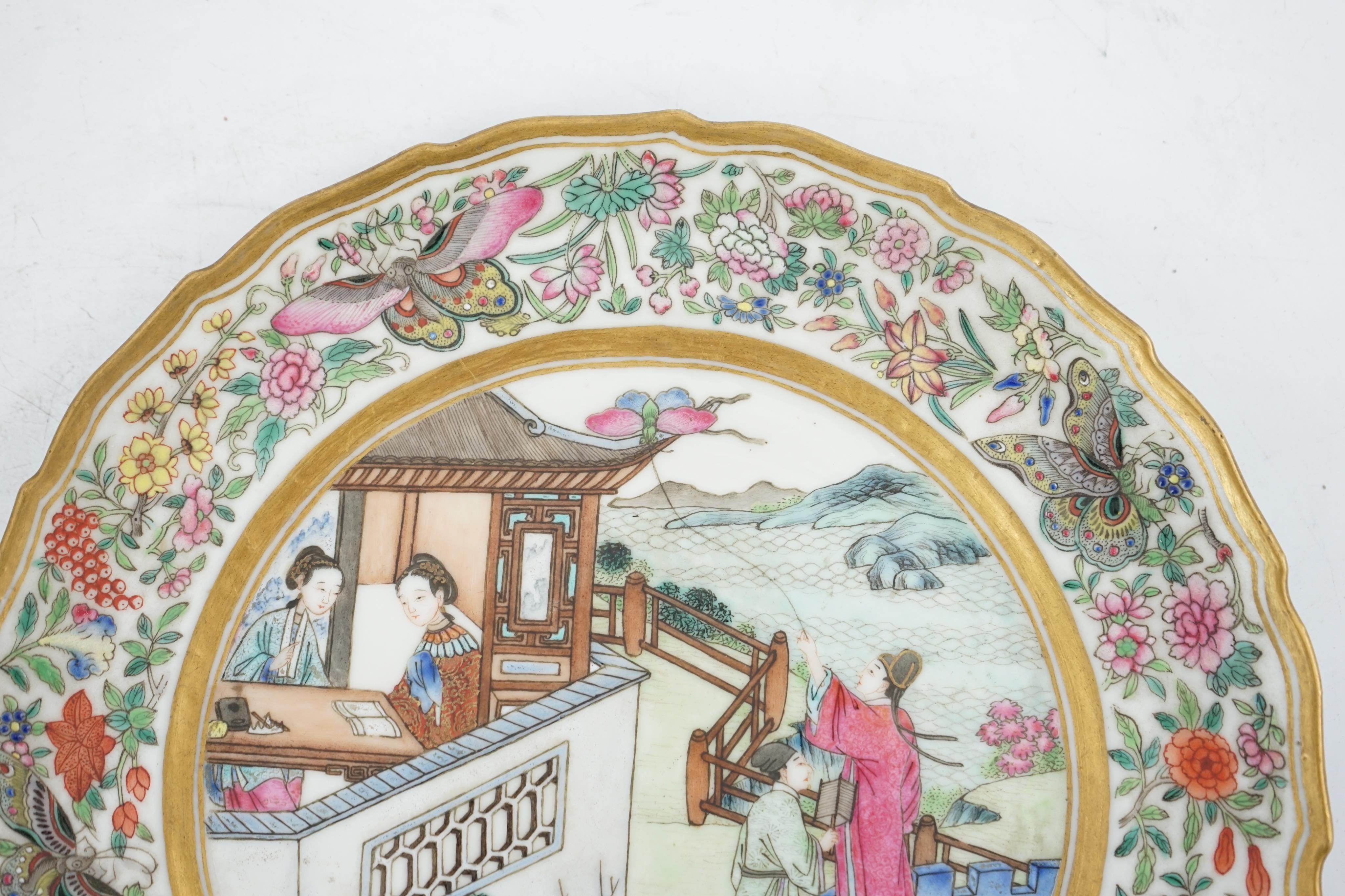 A fine Chinese famille rose ‘Romance of the Western Chamber’ dish, Jiaqing-Daoguang period